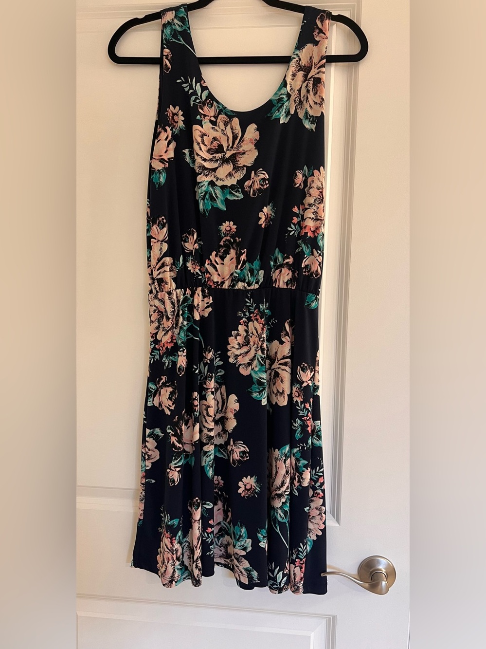 Renee C. Navy Floral Stretch Fit & Flare Midi Dress - Size Medium / Large Approx
